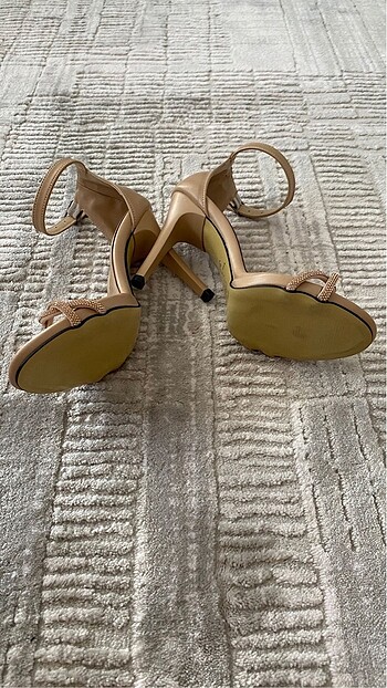 Topuklu Ayakkabı - Görsel 3