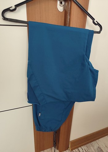 Class petrol yeşili hastane hemşire forması scrubs - Görsel 2