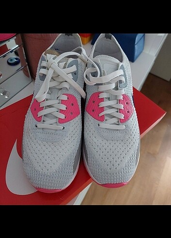 38 Beden pembe Renk Nike ait max