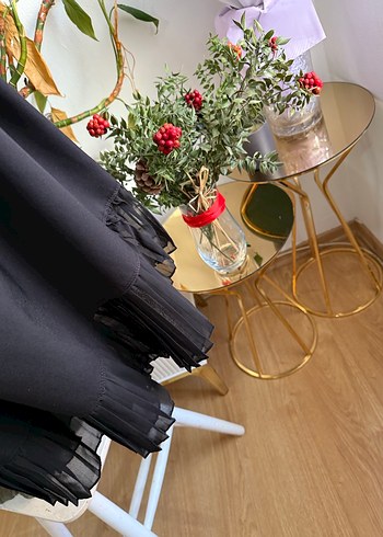 Siyah Kemerli Uzun Gotik Elbise - Görsel 3