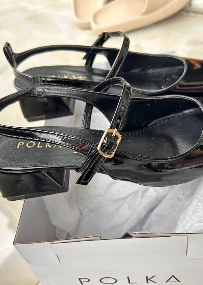 Rugan Siyah Kare Topuk Ayakkabı Kara burun 38 - Görsel 2