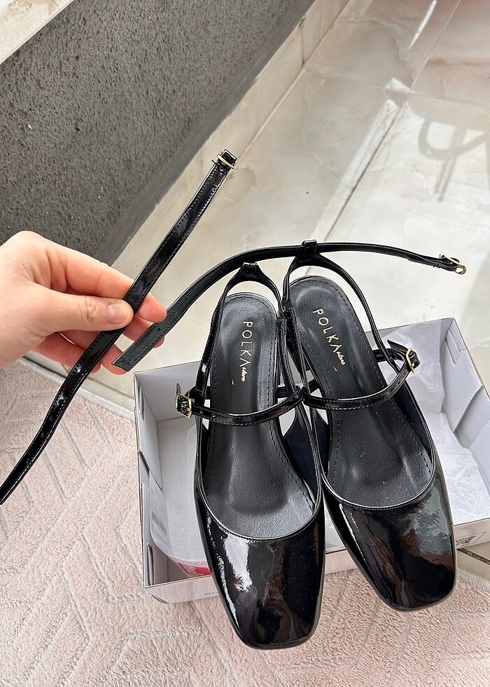 Rugan Siyah Kare Topuk Ayakkabı Kara burun 38 - Görsel 5