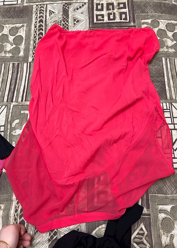 Düğmeli, Kırmızı V Yaka Şifon Bluz Bershka L beden - Görsel 3