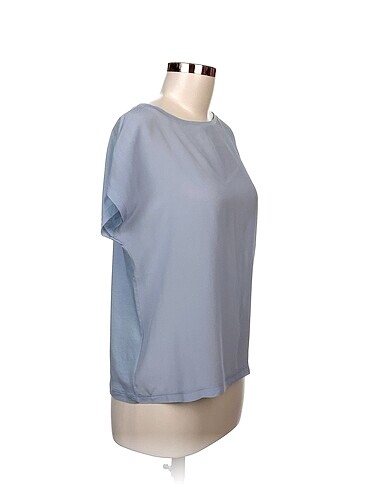 Network Network T-shirt %70 İndirimli.