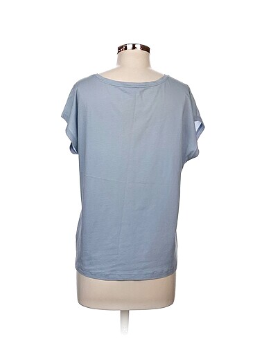 m Beden Network T-shirt %70 İndirimli.