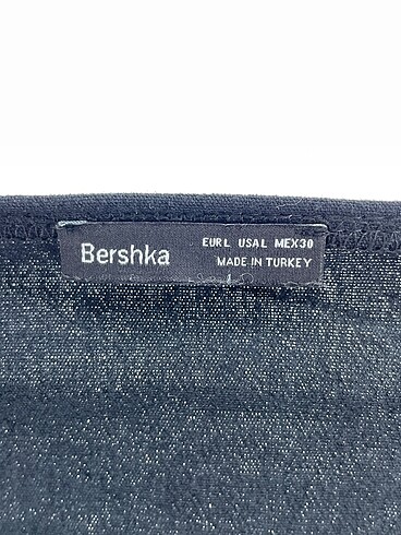 l Beden siyah Renk Bershka Kısa Elbise %70 İndirimli.