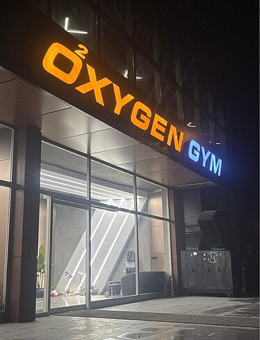 Diğer SPOR SALONU UYELIK DEVRI IZMIR KARSIYAKA O2XYGEN
