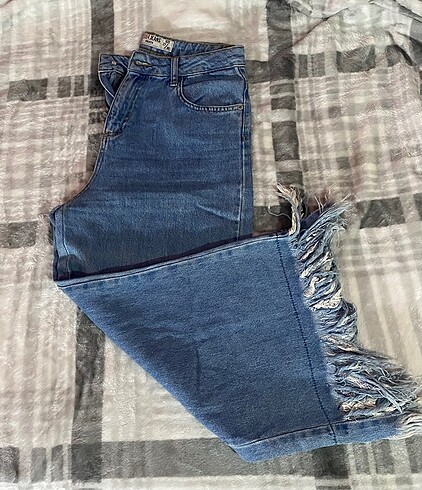 MUDO PAÇASI PÜSKÜL DETAYLI WİDE LEG KOT PANTOLON