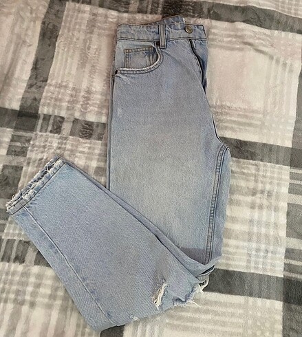 Zara straight yırtıklı kadın pantolon xs/34 uyumludur