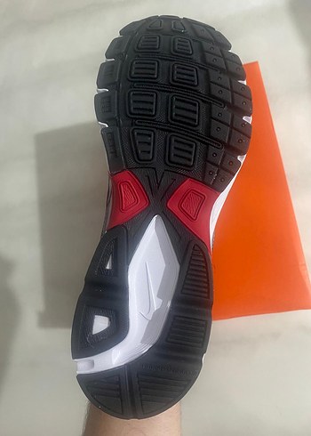 Nike Initiator Gri Erkek Koşu Ayakkabısı - Görsel 4