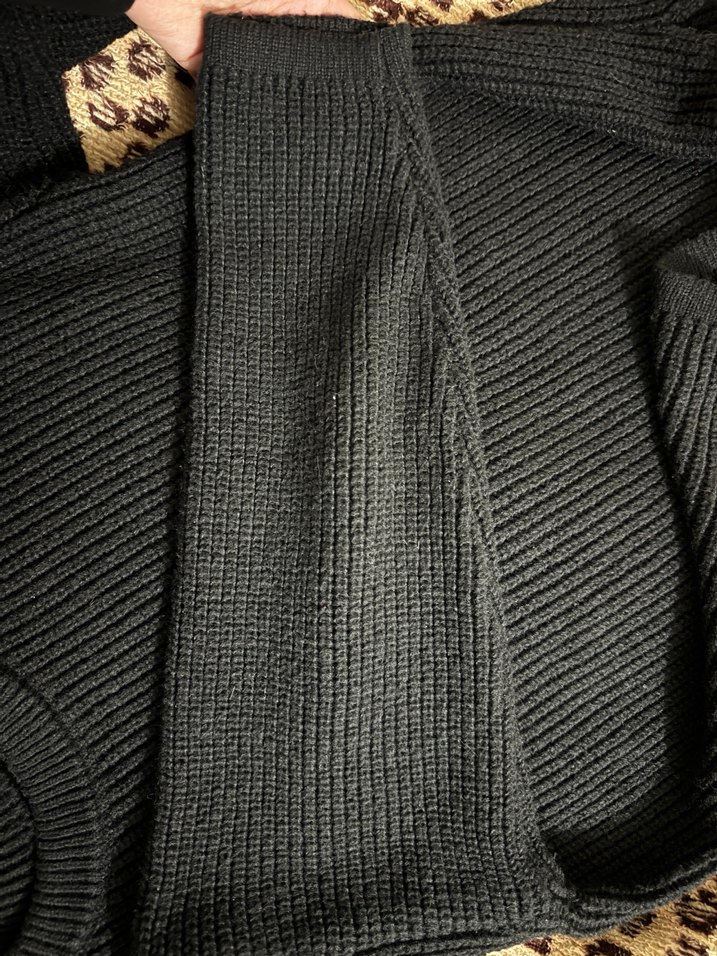 Siyah Kadın Triko Kazak - Görsel 4