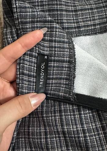 Düğmeli Gri Kareli mini Etek - Görsel 2