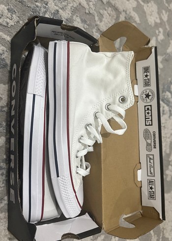 Converse 38