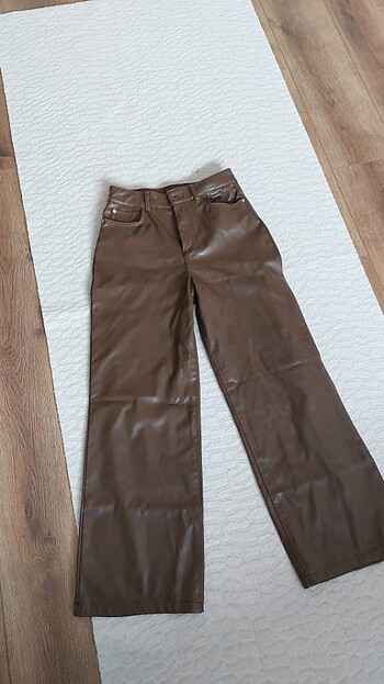 Deri pantalon
