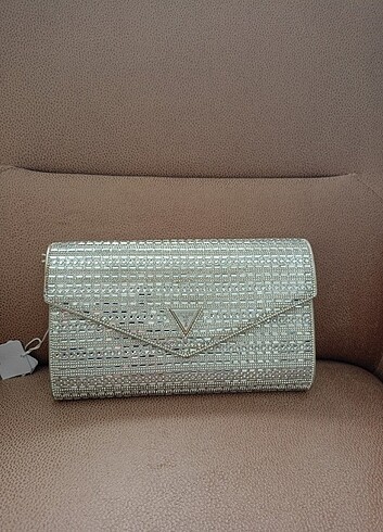 Orjinal guess canta