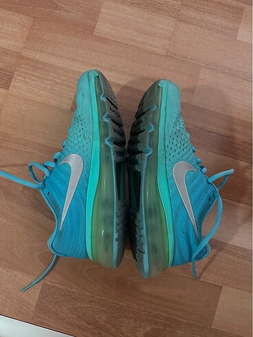 Nike Air Ayakkabi