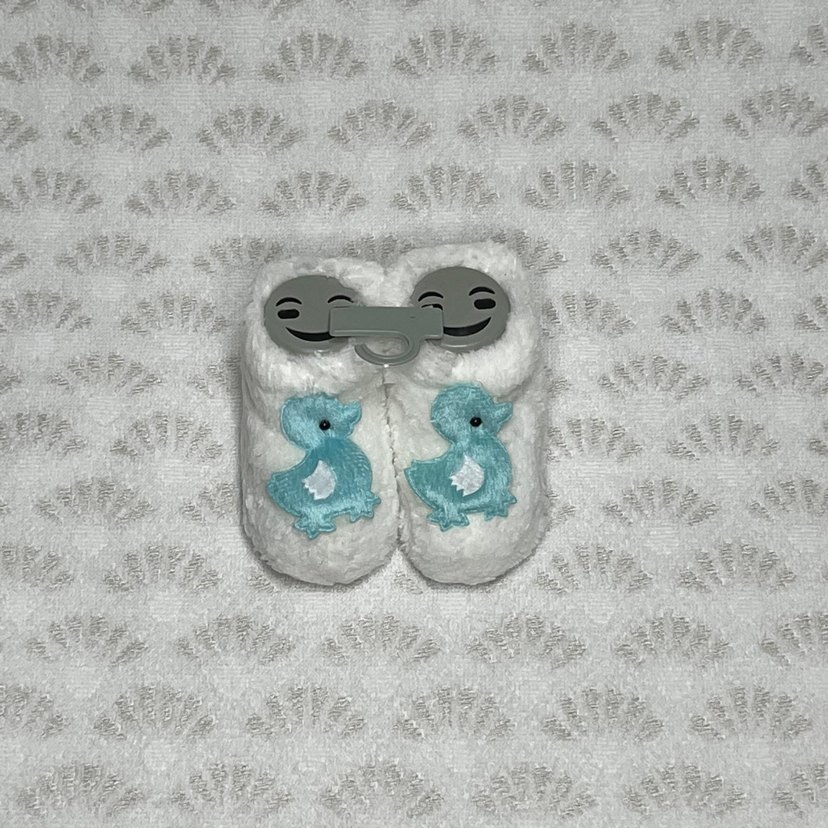 Beyaz Erkek Bebek Peluş Ev Patik - Görsel 3