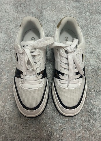 GUESS AYAKKABI - Görsel 3
