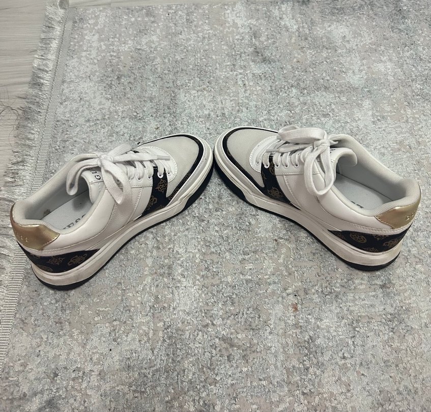 GUESS AYAKKABI - Görsel 5