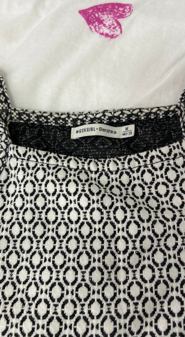 Bershka crop - Görsel 2