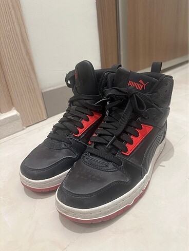 Puma basketbol ayakkabısı