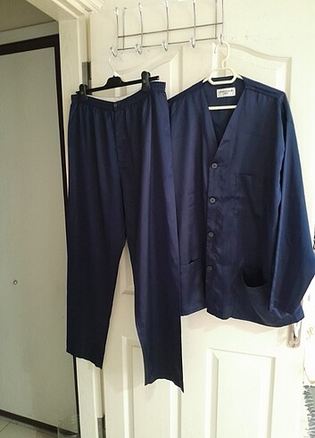 Fiyat dustu! Pierre Cardin,L,3'lu takim, lacivert saten sabahlik - Görsel 2