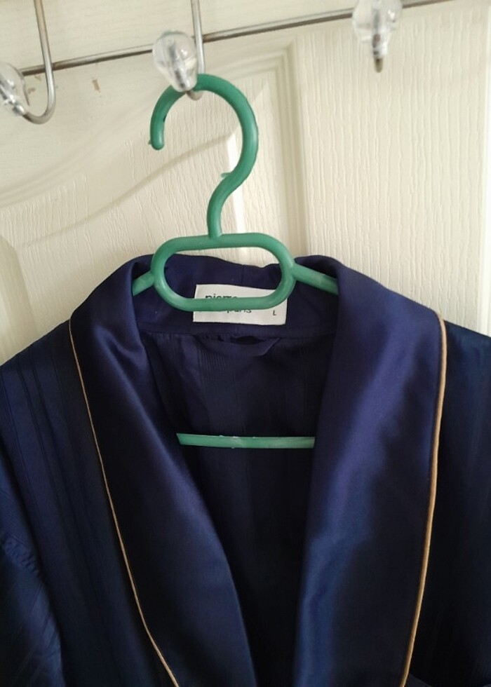 Fiyat dustu! Pierre Cardin,L,3'lu takim, lacivert saten sabahlik - Görsel 5