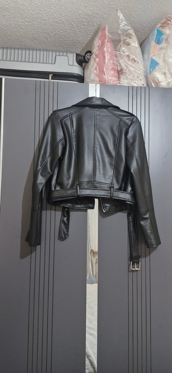 Siyah Kemerli Mini Deri Biker Ceket - Görsel 4