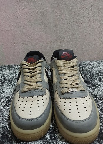 37 Beden gri Renk Nike Gri Bağcıklı Spor Ayakkabı