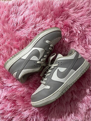 Nike Gri jorden