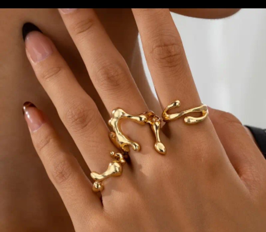 Parlak Metalik Yılan Desenli Kadın Ear Cuff - Görsel 2