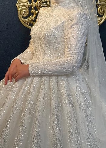 Henna Gelinlik Parlak Beyaz Uzun Kollu Prenses Gelinlik