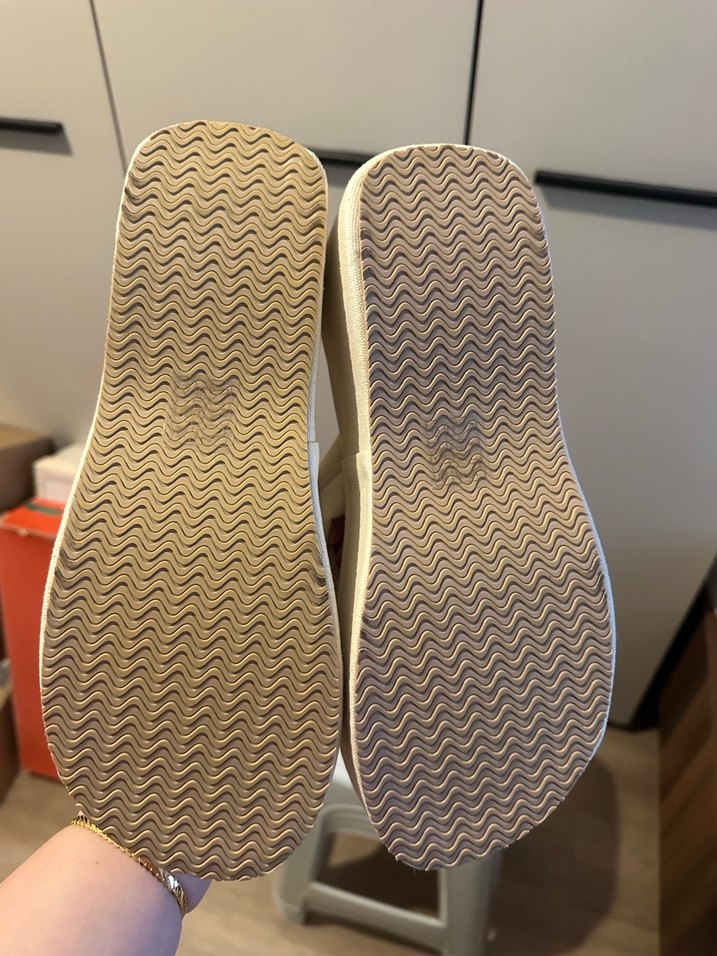 Beyaz Dolgu Topuklu Kadın Terlik - Görsel 3