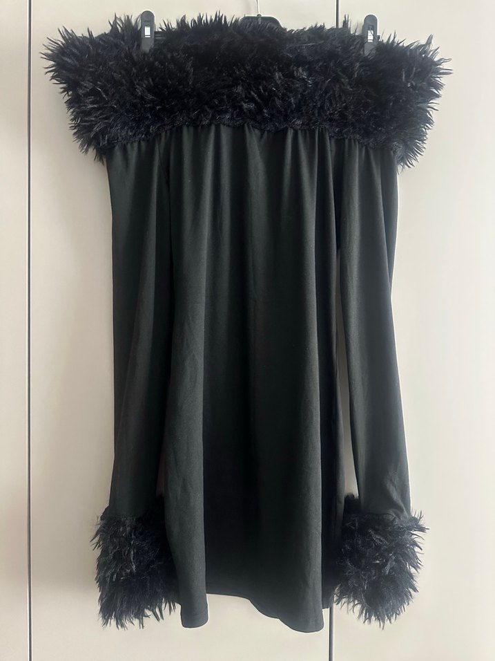 Kürk Detaylı Siyah Gotik Midi Elbise - Görsel 3