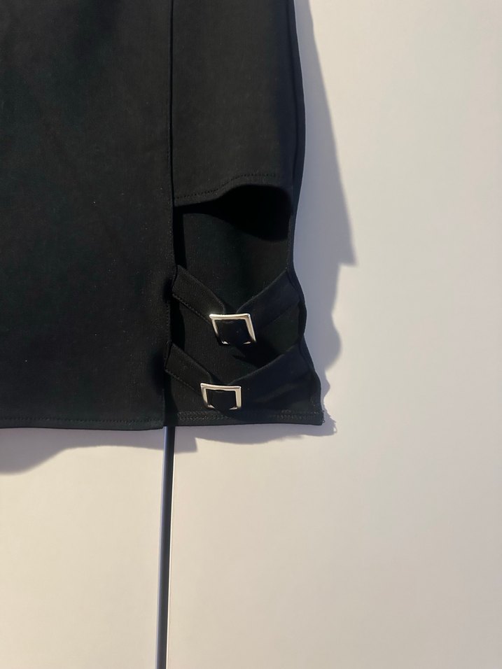 Kemer detaylı Siyah Mini Etek - Görsel 2