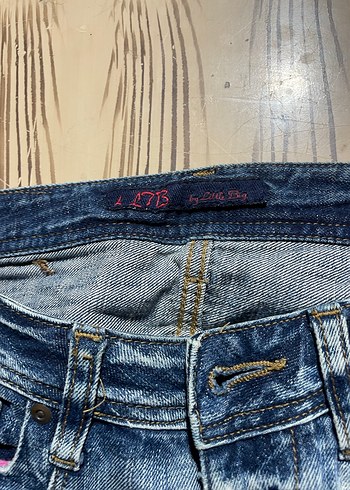 Kadın Mavi Bol Kesim Midi Denim Pantolon - Görsel 4