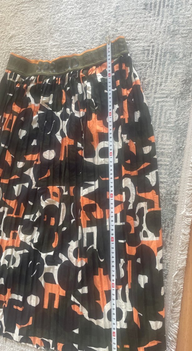 Desenli Pilili Uzun Kadın Etek - Görsel 4