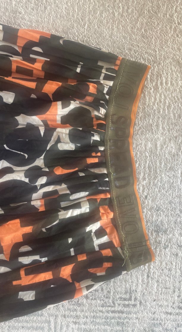 Desenli Pilili Uzun Kadın Etek - Görsel 2