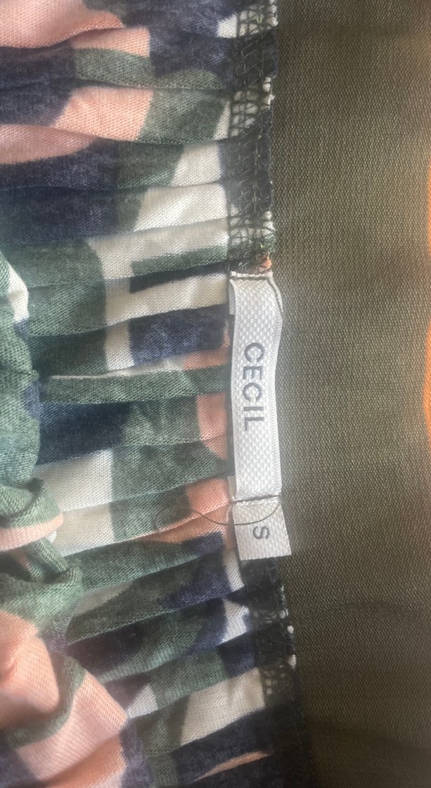 Desenli Pilili Uzun Kadın Etek - Görsel 3