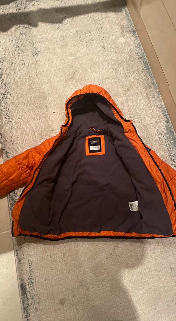 Turuncu Kapüşonlu Erkek Çocuk Mont - Görsel 3