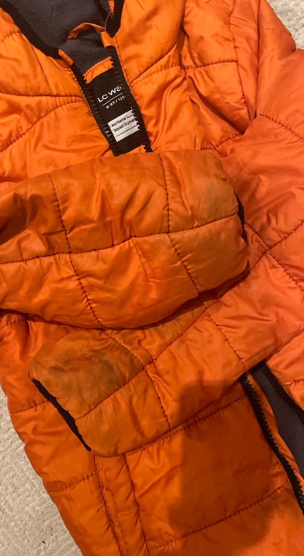 Turuncu Kapüşonlu Erkek Çocuk Mont - Görsel 4