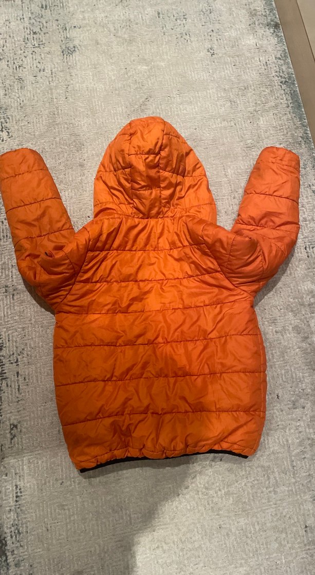 Turuncu Kapüşonlu Erkek Çocuk Mont - Görsel 5