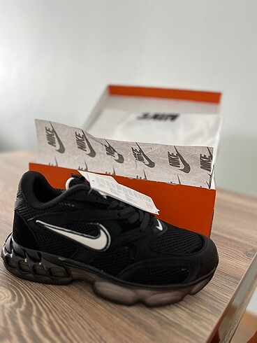 Nike spor ayakkabı