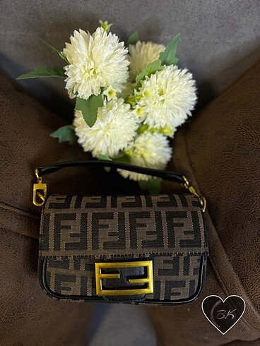 Fendi mini kahverengi