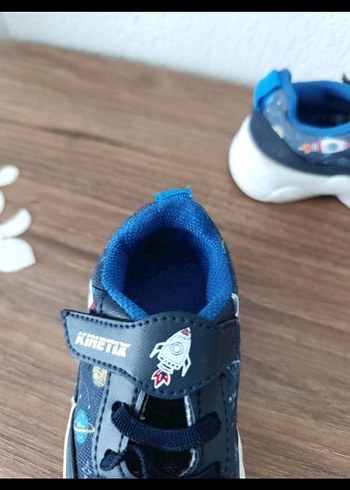 24 Beden Erkek Çocuk Mavi Desenli Spor Ayakkabı