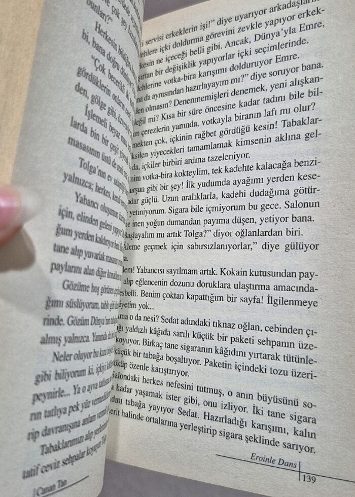 Eroinle Dans - Canan Tan  - Görsel 3