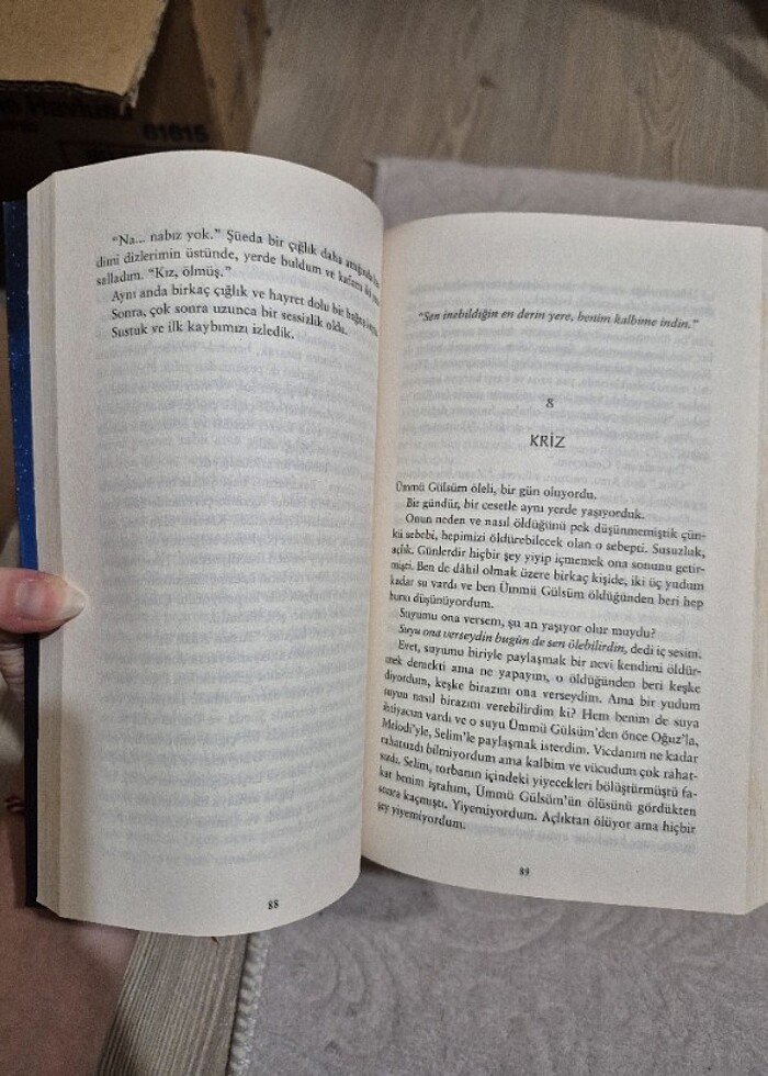 Yere Yakın Yıldızlara Uzak - Emine Tavuz  - Görsel 3