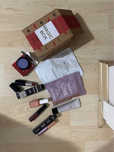 FARMASI SET