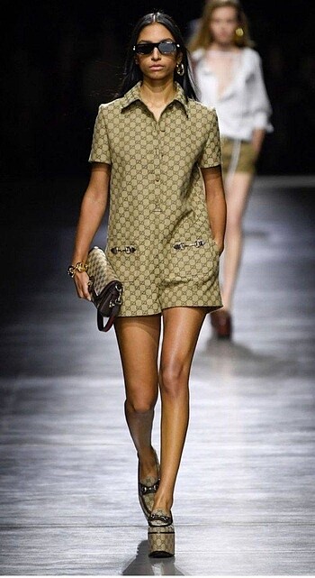 Gucci Guccı model tulum