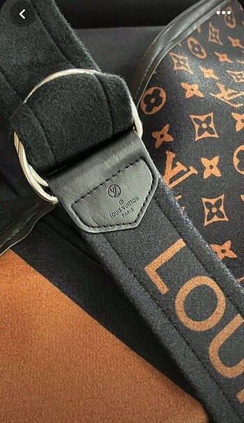 Louis Vuitton Ürünlerimiz markadır toptan fiyatın satıyorum